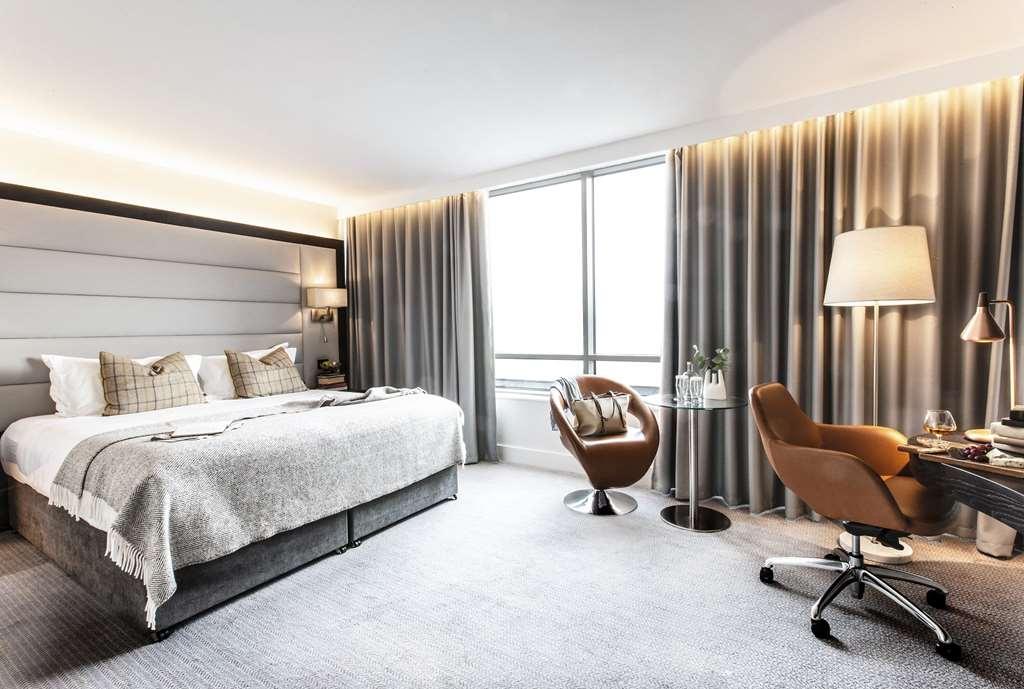 The Address Connolly Hotel Bray Phòng bức ảnh